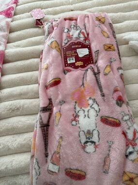 Pink Plush Oversized Throw Blanket - Cute Poodle Print